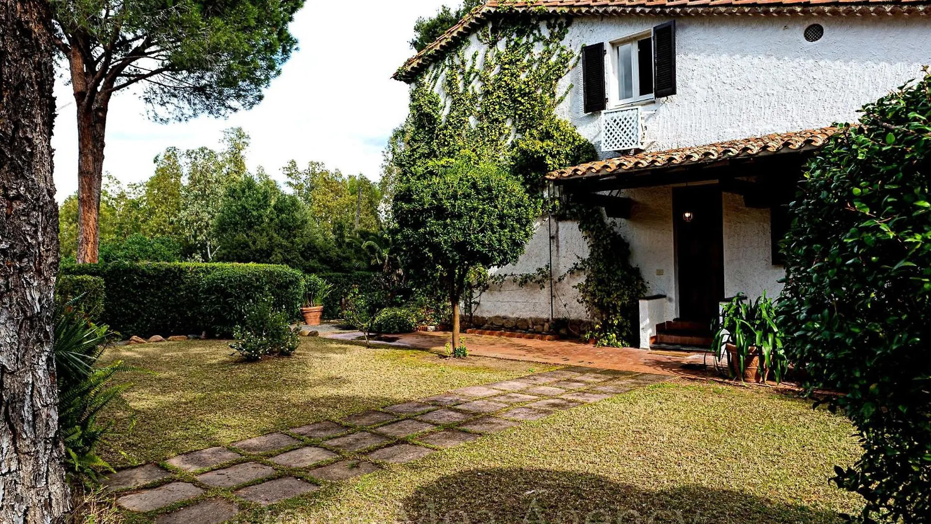 Villa Meaculpa - A Pochi Passi Dal Mare Is Morus